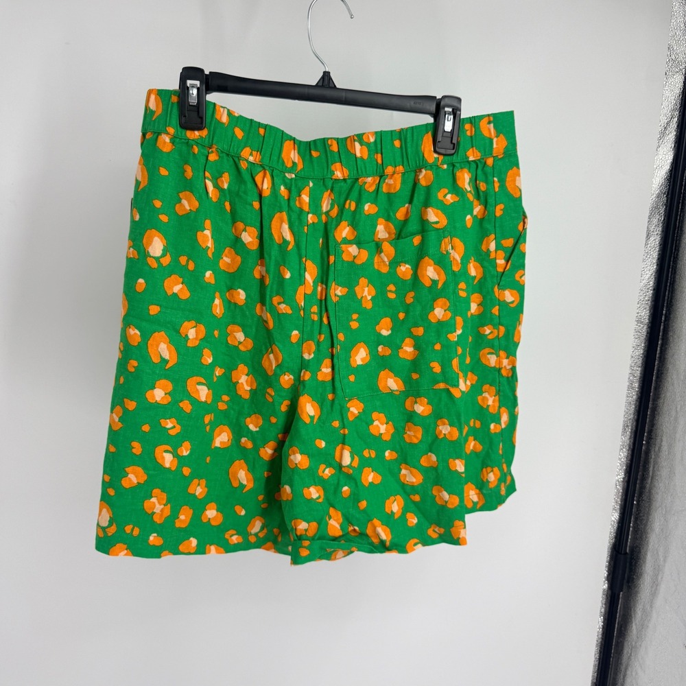 Tabitha Brown Target Green Leopard Print Pleated Shorts High Rise NWT Large Bold - Picture 6 of 7